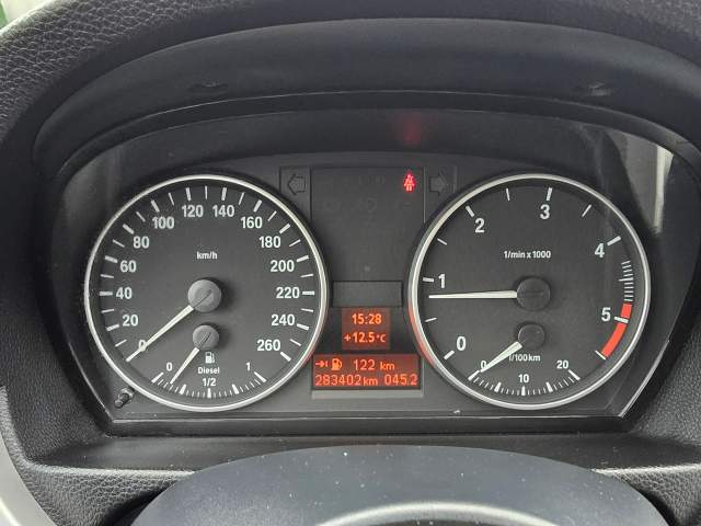 BMW 3 serii V (E90/E91/E92/E93) 2007 — zdjęcie 33