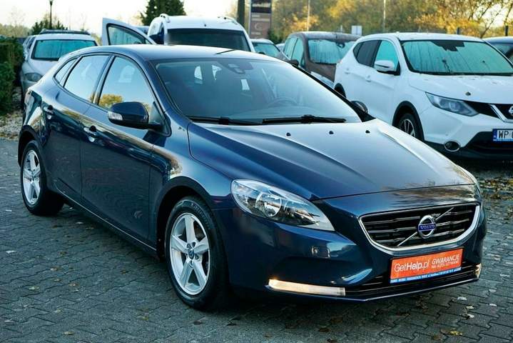 Volvo V40 II 2015 — zdjęcie 11