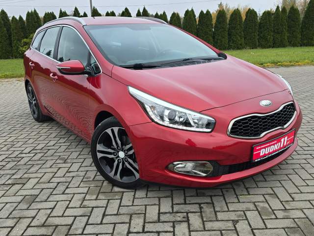 Kia Ceed II 2013 — zdjęcie 1