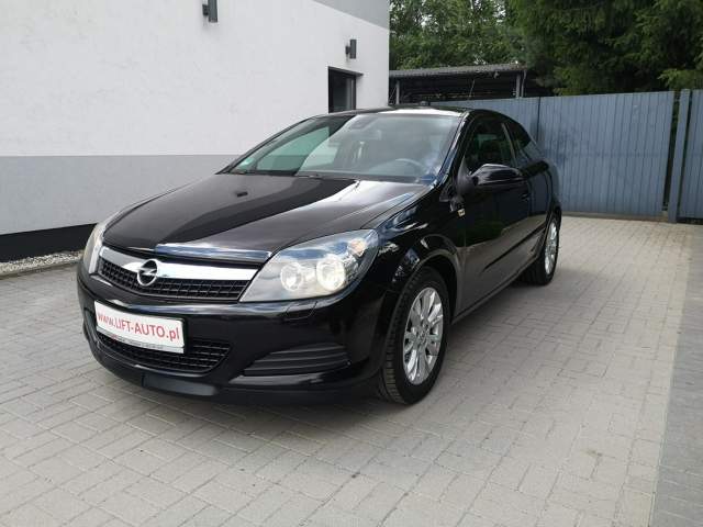 Opel Astra H facelifting 2008 — zdjęcie 1