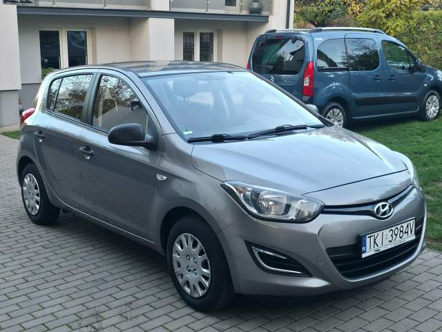 Hyundai i20 I facelifting 2013 — zdjęcie 2