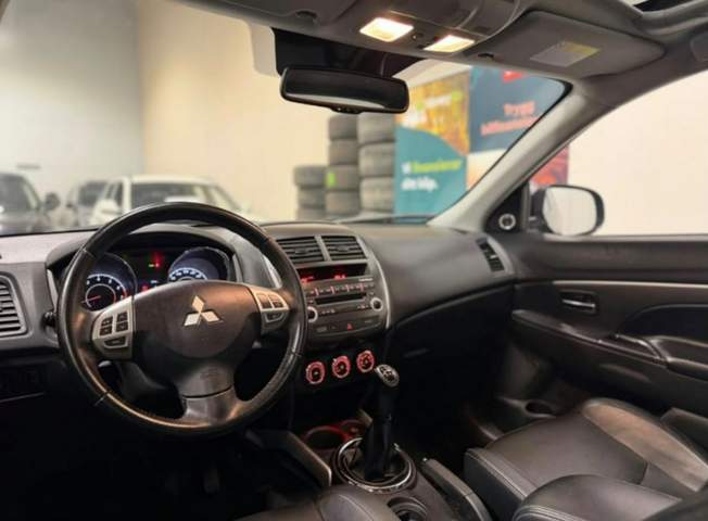 Mitsubishi ASX I 2012 — zdjęcie 15