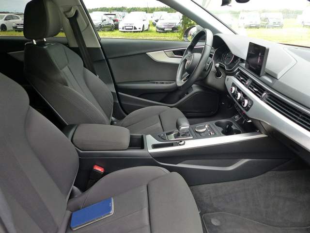 Audi A4 V (B9) 2019 — zdjęcie 24