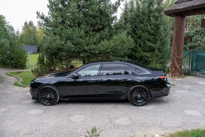 BMW 7 serii VII (G70) 2025 — zdjęcie 7