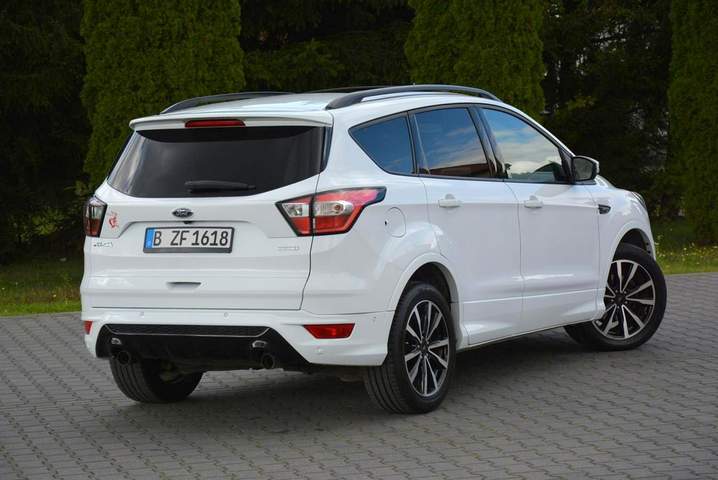 Ford Kuga II facelifting 2018 — zdjęcie 13