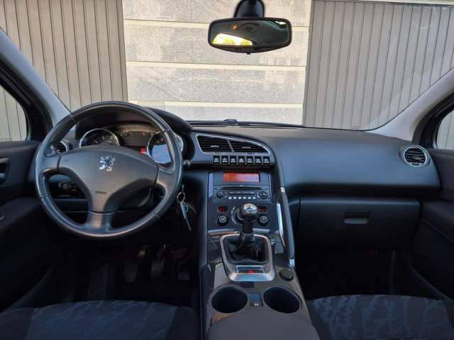 Peugeot 3008 I 2009 — zdjęcie 7