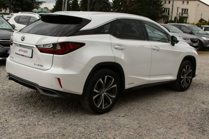 Lexus RX IV facelifting 2019 — zdjęcie 14