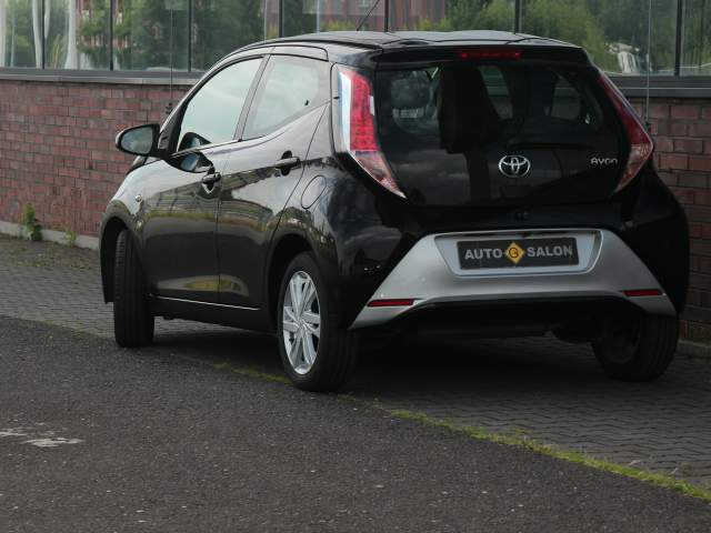 Toyota Aygo II 2017 — zdjęcie 2