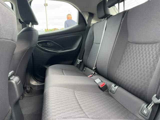 Toyota Yaris IV 2023 — zdjęcie 19