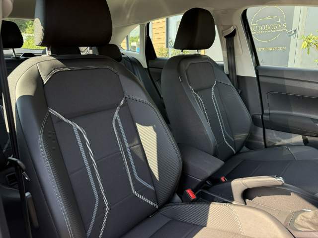 Volkswagen Taigo 2023 — zdjęcie 11