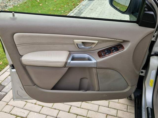 Volvo XC90 I 2006 — zdjęcie 19