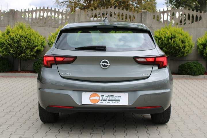Opel Astra J facelifting 2018 — zdjęcie 9