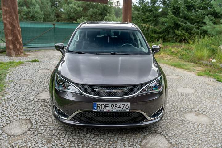 Chrysler Pacifica RU 2019 — zdjęcie 23