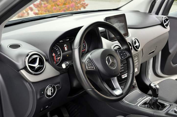 Mercedes-Benz B-Klasa II (W246) facelifting 2016 — zdjęcie 23