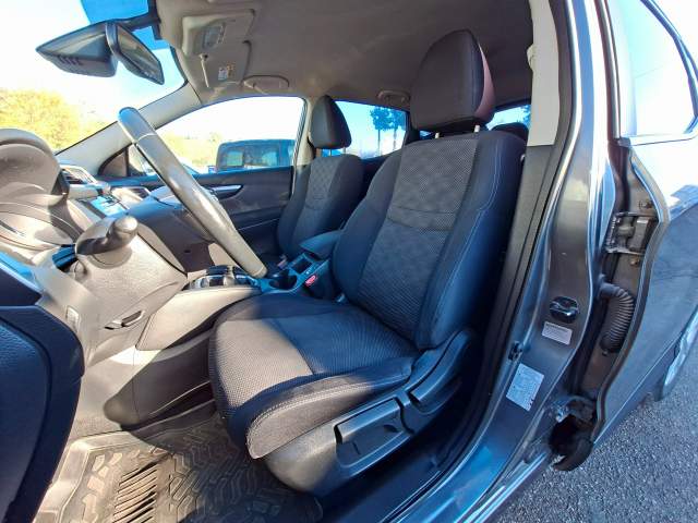 Nissan Qashqai II 2014 — zdjęcie 14