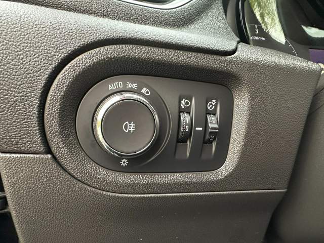 Opel Grandland I 2018 — zdjęcie 10
