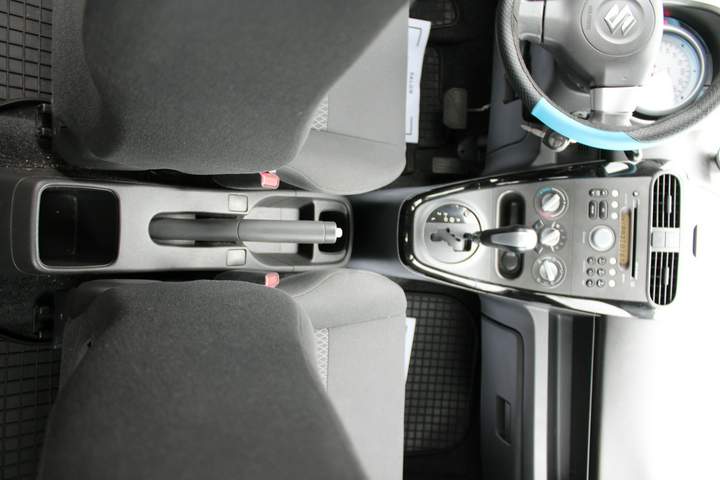 Suzuki Splash I facelifting 2013 — zdjęcie 15
