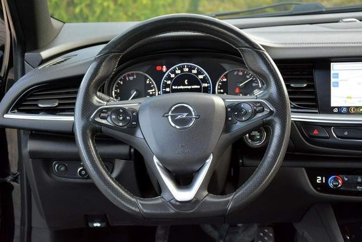 Opel Insignia II facelifting 2021 — zdjęcie 23