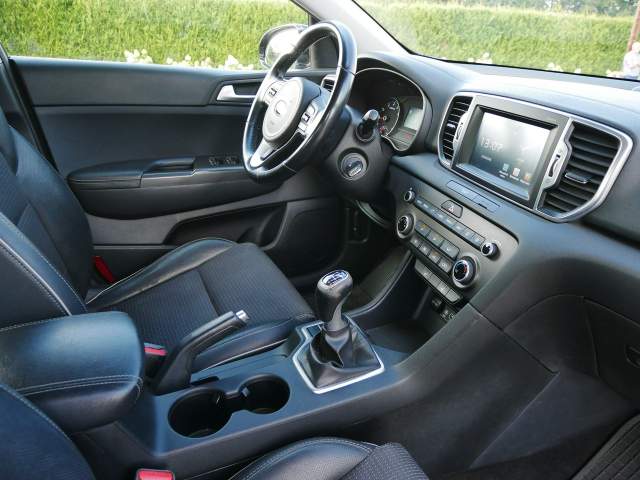 Kia Sportage IV facelifting 2018 — zdjęcie 10
