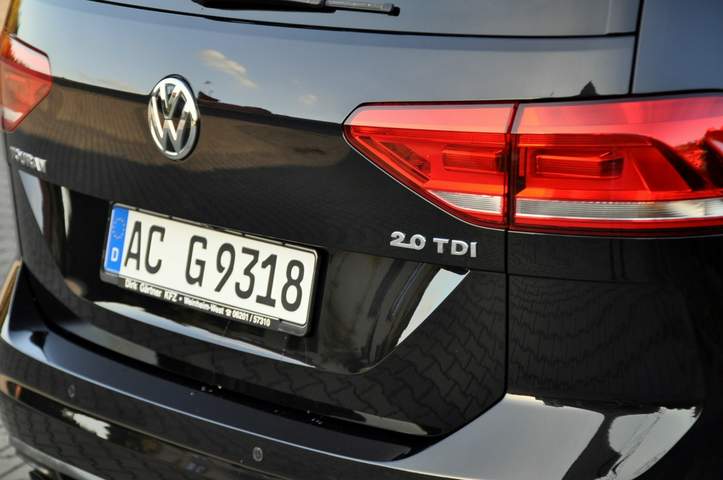 Volkswagen Touran II 2017 — zdjęcie 16