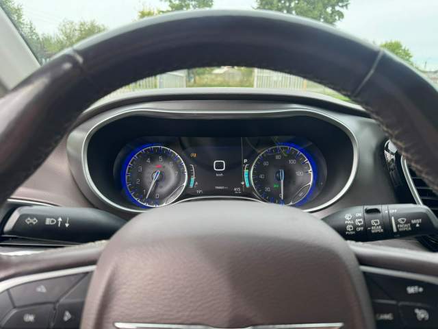 Chrysler Pacifica RU 2019 — zdjęcie 12