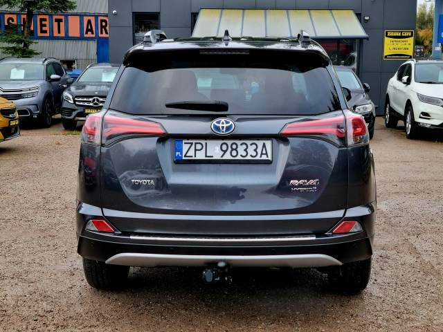 Toyota RAV4 V (XA50) 2018 — zdjęcie 6