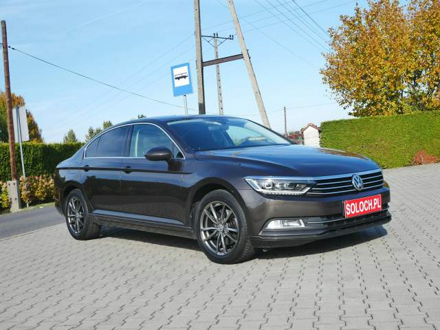 Volkswagen Passat B8 2015 — zdjęcie 14