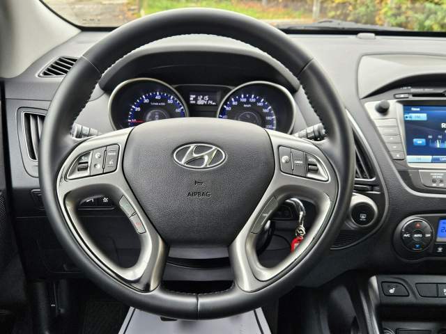 Hyundai ix35 I facelifting 2015 — zdjęcie 12