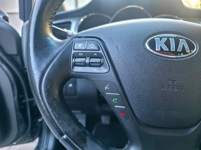 Kia Ceed II 2014 — zdjęcie 20