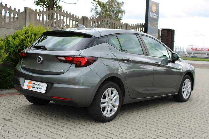 Opel Astra J facelifting 2018 — zdjęcie 15