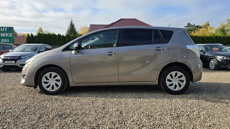 Toyota Verso I facelifting 2014 — zdjęcie 5