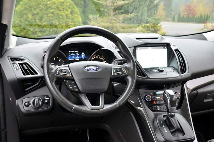 Ford Kuga II facelifting 2017 — zdjęcie 28