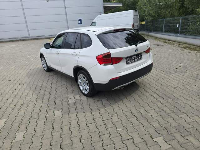 BMW X1 I (E84) 2011 — zdjęcie 8