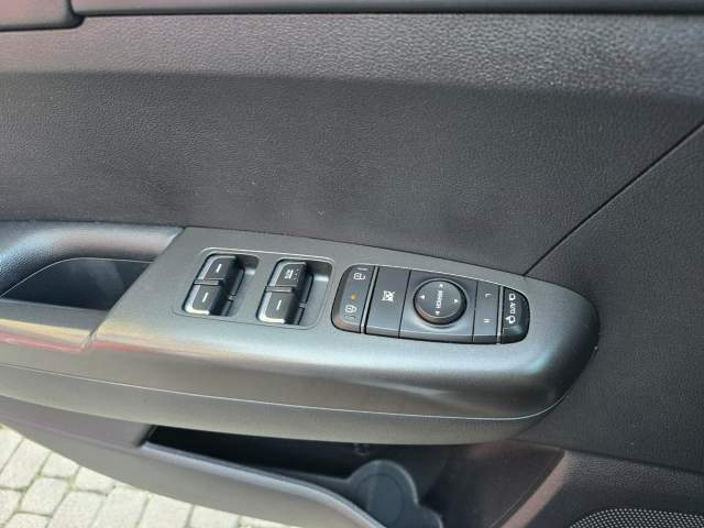Kia Sportage IV 2016 — zdjęcie 34