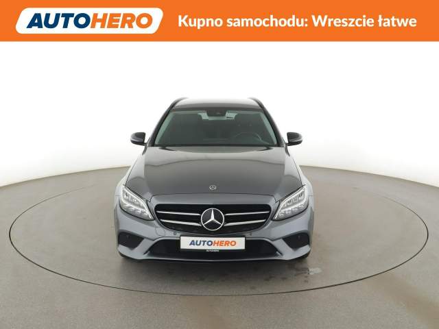 Mercedes-Benz C-Klasa IV (W205) facelifting 2018 — zdjęcie 11
