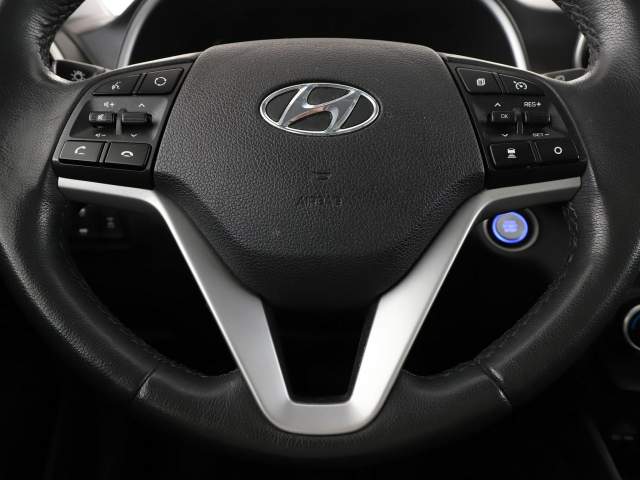 Hyundai Tucson III 2018 — zdjęcie 21