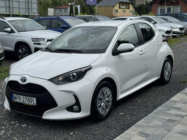 Toyota Yaris IV 2023 — zdjęcie 4