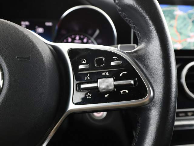 Mercedes-Benz C-Klasa IV (W205) facelifting 2018 — zdjęcie 33