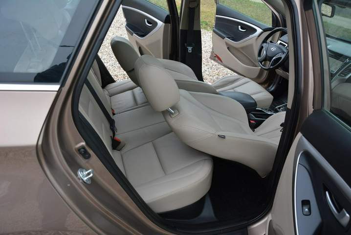 Hyundai i30 II 2013 — zdjęcie 12
