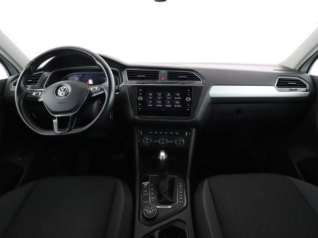 Volkswagen Tiguan II 2019 — zdjęcie 15