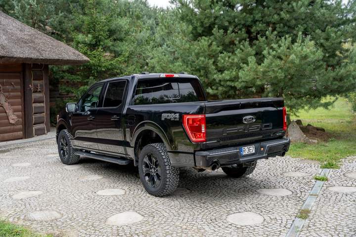 Ford F-150 XIV 2022 — zdjęcie 26