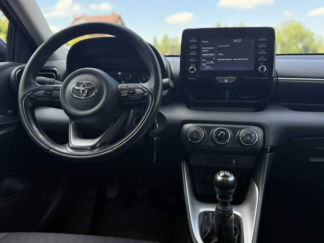 Toyota Yaris IV 2022 — zdjęcie 13