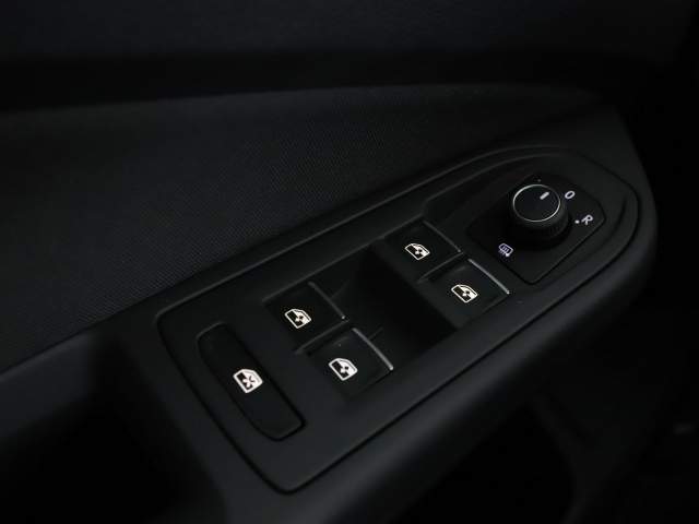 Volkswagen Golf VIII 2022 — zdjęcie 29