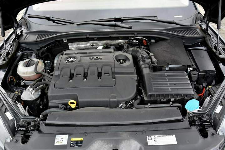 Skoda Superb III 2016 — zdjęcie 36