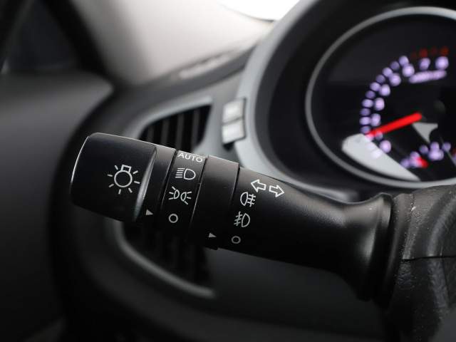 Kia Sportage III facelifting 2015 — zdjęcie 32