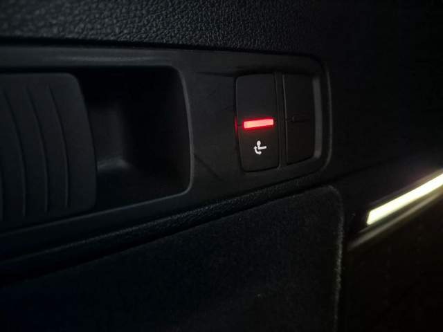 Audi Q5 II (FY) facelifting 2022 — zdjęcie 31