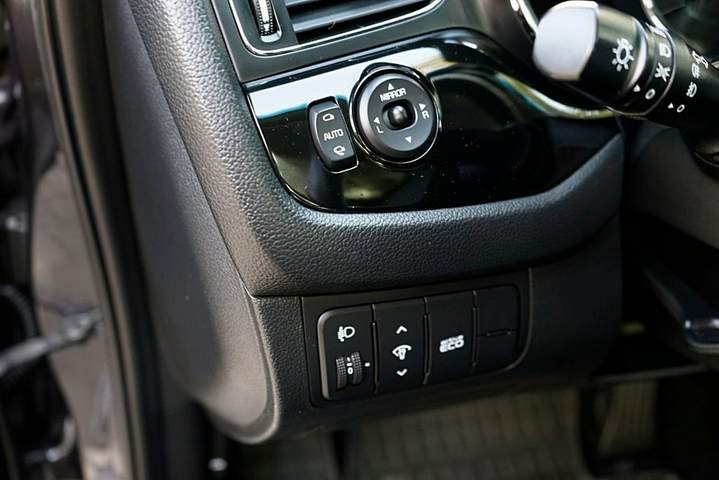 Kia Ceed II 2015 — zdjęcie 17
