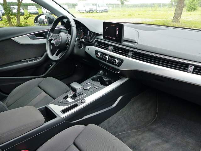 Audi A4 V (B9) 2019 — zdjęcie 23
