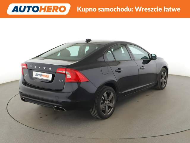 Volvo S60 II facelifting 2015 — zdjęcie 7