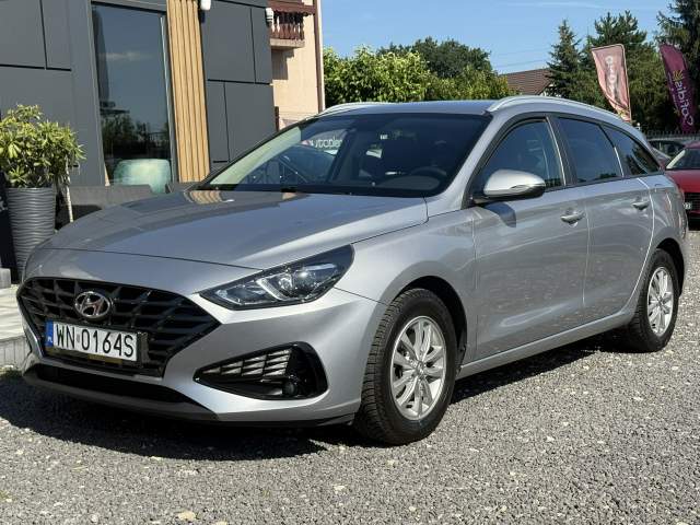 Hyundai i30 III facelifting 2 2022 — zdjęcie 5
